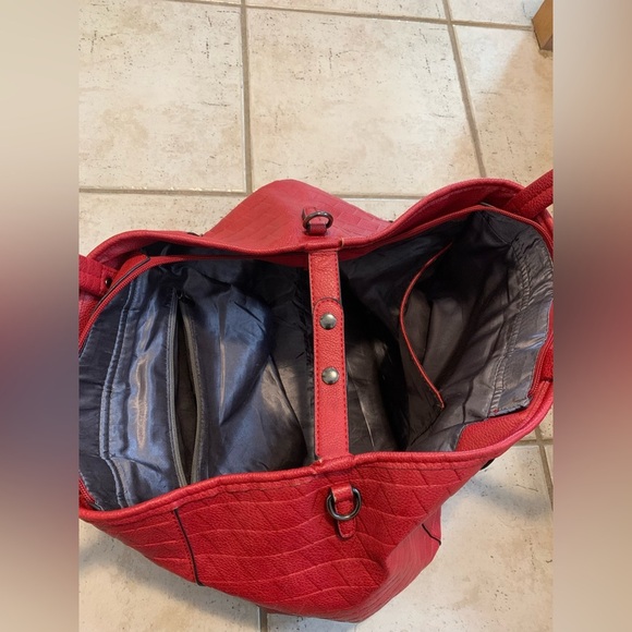 Bright Red PU Leather Geometric Pattern Tote Bag Satchel - Spacious Interior - Picture 7 of 15